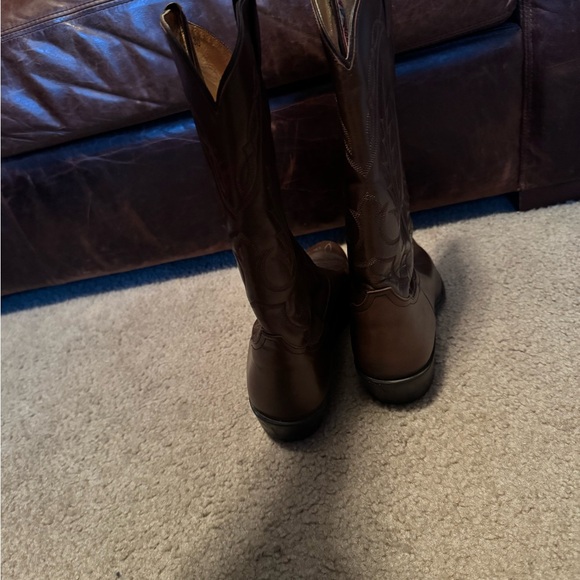 Tony Lama cowboy boots 🤠 - Picture 5 of 9